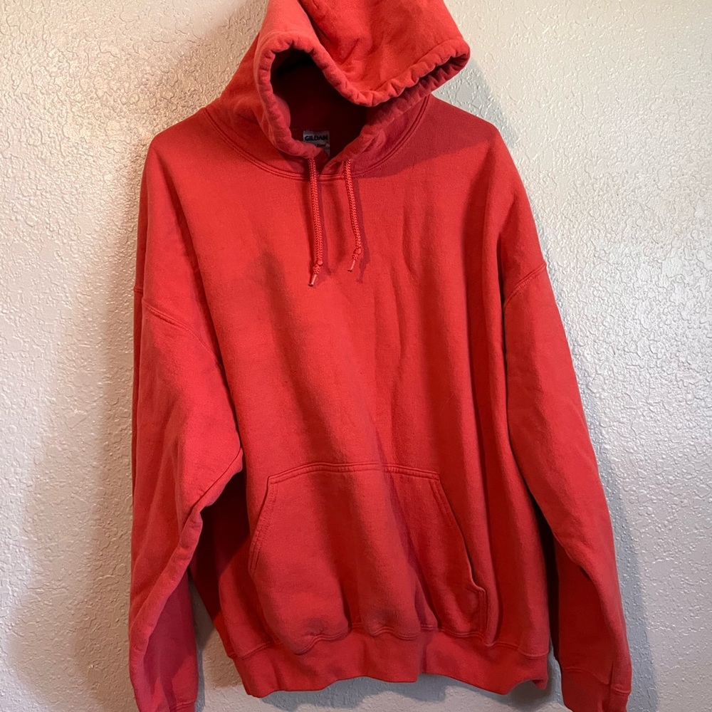 Gildan Red Sweatshirt Hoodie with Drawstring Hood